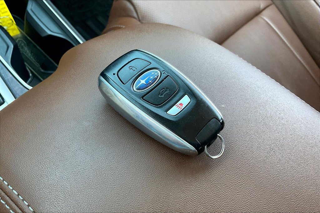 Used 2020 Subaru Ascent Touring AWD/4WD image 34