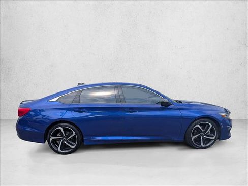 Used 2021 Honda Accord Sport image 4