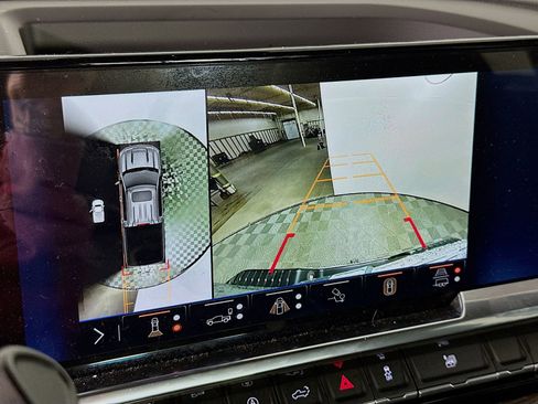 New 2025 Chevrolet Silverado 1500 LT w/ Safety Package image 15