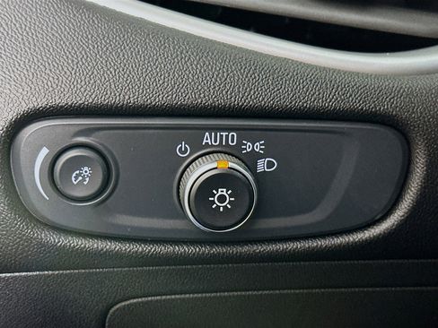 Used 2024 Chevrolet Malibu LT image 16