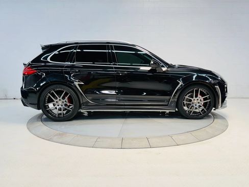 Used 2013 Porsche Cayenne S AWD/4WD image 2
