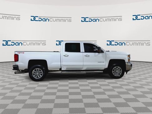 Used 2016 Chevrolet Silverado 3500 LT w/ LT Convenience Package AWD/4WD image 2