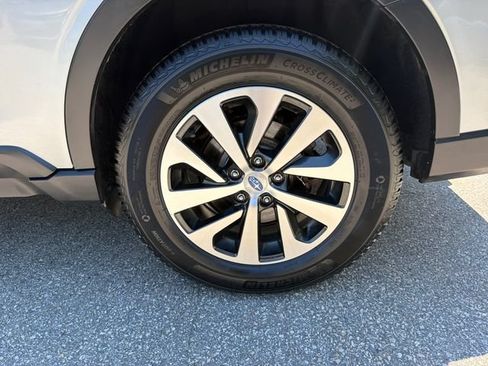 Used 2021 Subaru Outback AWD/4WD image 30