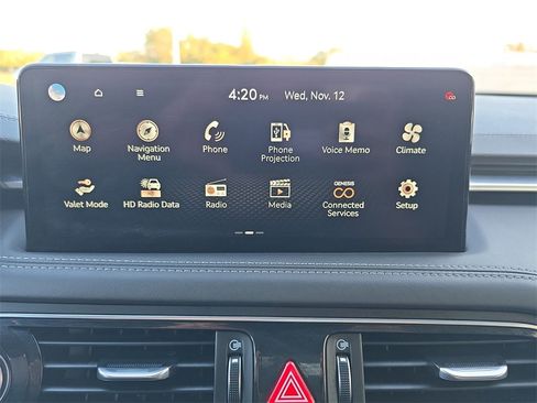 Used 2023 Genesis G70 2.0T image 20