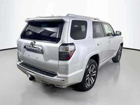 Used 2014 Toyota 4Runner Limited AWD/4WD image 7