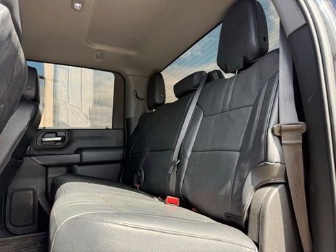 Used 2022 Chevrolet Silverado 2500 Custom w/ Custom Convenience Package AWD/4WD image 17