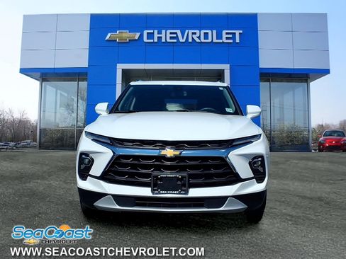 Used 2023 Chevrolet Blazer LT w/ Convenience Package image 2
