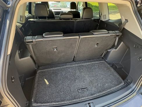 Used 2018 Volkswagen Atlas SE FWD image 25