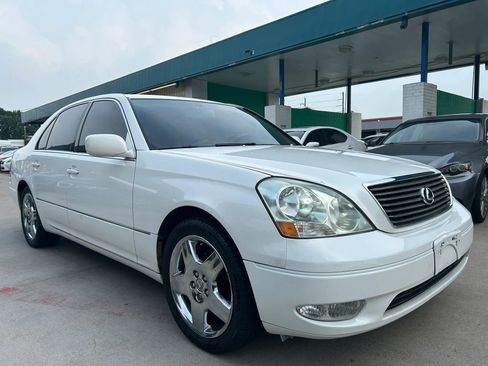 Used 2002 Lexus LS 430 RWD image 7