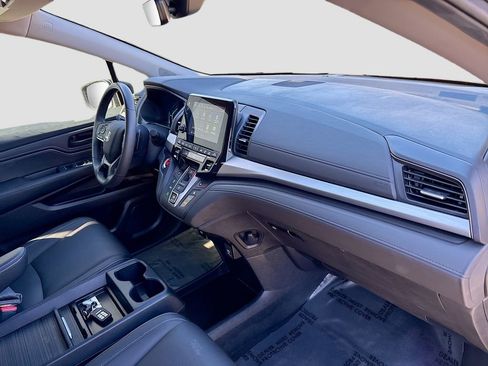 Used 2024 Honda Odyssey EX-L image 30