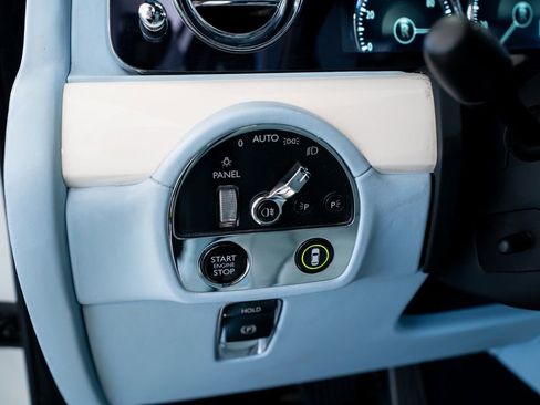 Used 2022 Rolls-Royce Ghost AWD/4WD image 21
