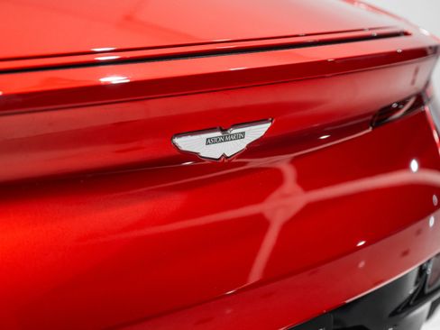 Used 2017 Aston Martin DB11 V12 image 8