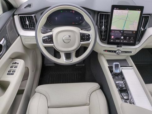 New 2026 Volvo XC60 B5 Ultra w/ Protection Package Premier AWD/4WD image 12