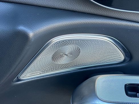 Used 2024 Mercedes-Benz E 350 4MATIC Sedan image 25