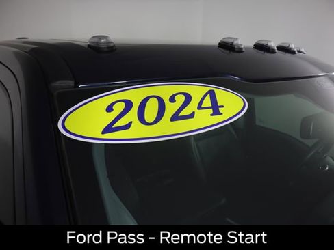 Used 2024 Ford F350 Lariat w/ Lariat Ultimate Package image 11