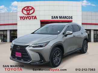Used 2025 Lexus NX 250 FWD w/ Premium Package video 1