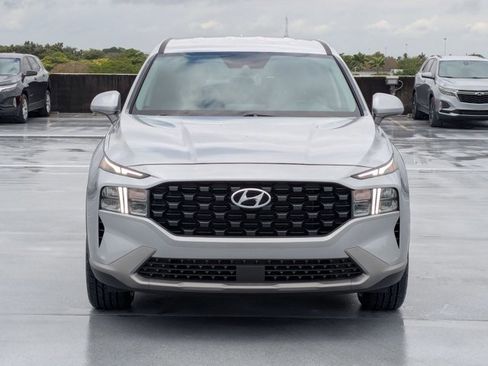 Used 2023 Hyundai Santa Fe SE FWD image 2