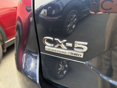 Used 2023 MAZDA CX-5 Signature AWD/4WD image 8