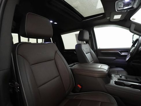 Used 2024 GMC Sierra 2500 Denali w/ Denali Reserve Package image 25