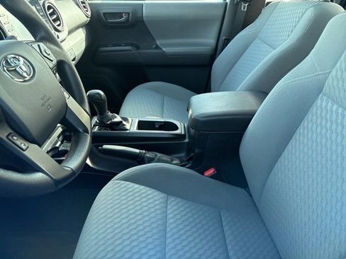 Certified 2020 Toyota Tacoma SR image 6