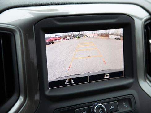 Used 2026 Chevrolet Silverado 1500 Custom image 17