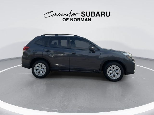 Used 2021 Subaru Forester AWD/4WD image 9