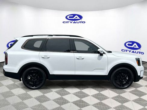 Used 2025 Kia Telluride SX Prestige X-Line AWD/4WD image 2