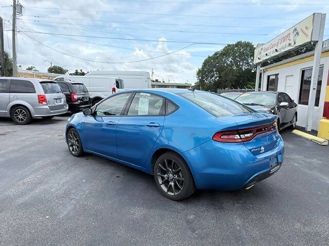 Used 2015 Dodge Dart SXT FWD image 4