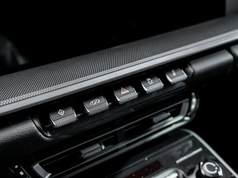 Certified 2024 Porsche 911 Carrera image 20