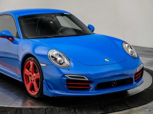 Used 2016 Porsche 911 Turbo S AWD/4WD image 33