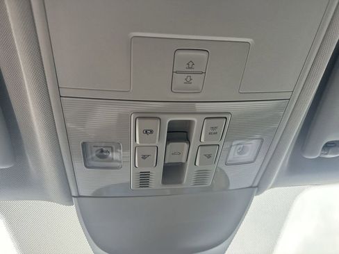 New 2025 Volkswagen Taos SEL image 12