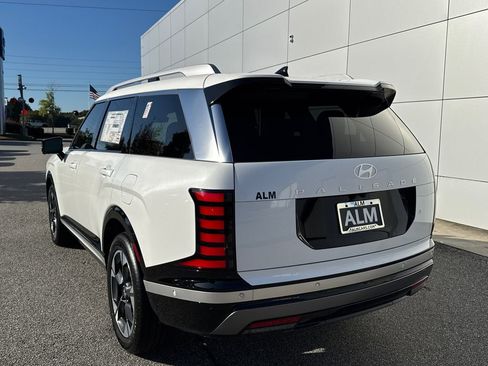 New 2026 Hyundai Palisade Limited FWD image 4