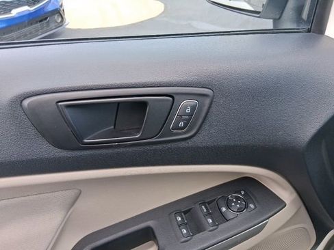 Used 2020 Ford EcoSport S image 15