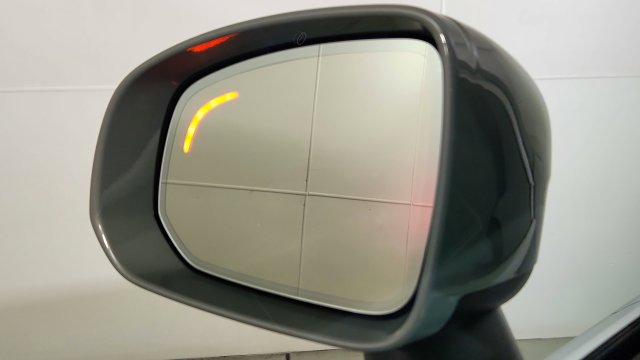 New 2026 Volvo XC90 T8 Plus AWD/4WD image 15