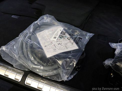 Certified 2024 BMW X5 xDrive50e w/ M Sport Package image 32