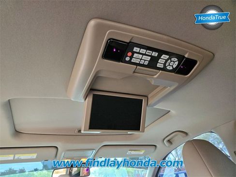 Used 2017 Honda Pilot Touring image 15