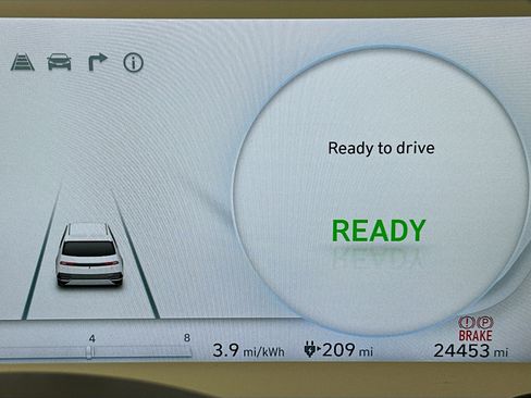 Used 2023 Hyundai Ioniq 5 SE image 19