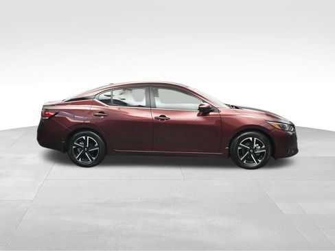 Used 2024 Nissan Sentra SV w/ All-Weather Package FWD image 6
