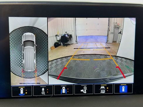 Used 2024 Chevrolet Tahoe RST w/ RST Performance Edition image 13