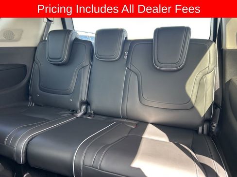 Used 2025 INFINITI QX80 Luxe AWD/4WD image 18