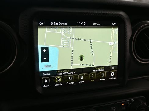 Used 2022 Jeep Wrangler Sport AWD/4WD image 17