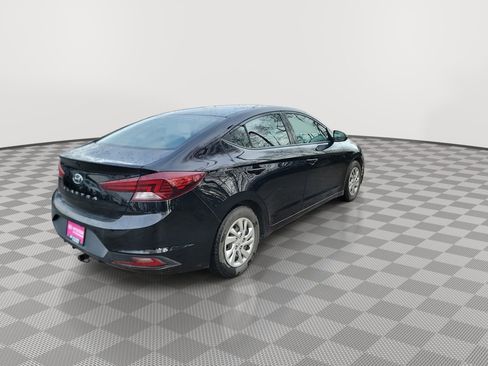 Used 2020 Hyundai Elantra SE w/ Cargo Package (C1) image 8