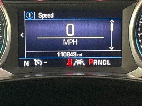 Used 2021 Chevrolet Equinox LT image 32