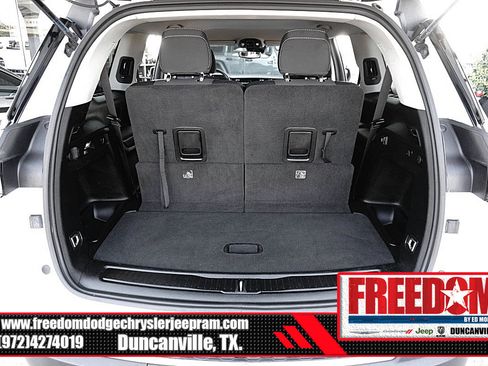 Used 2023 Jeep Grand Cherokee L Laredo RWD image 44