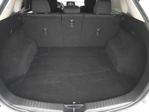 Used 2017 MAZDA CX-5 Sport image 29