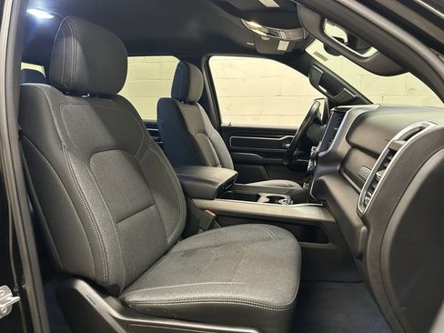 Used 2019 RAM 1500 Big Horn image 10