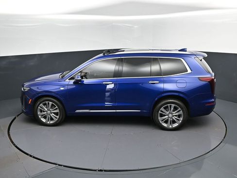 Used 2023 Cadillac XT6 Premium Luxury w/ Technology Package image 31