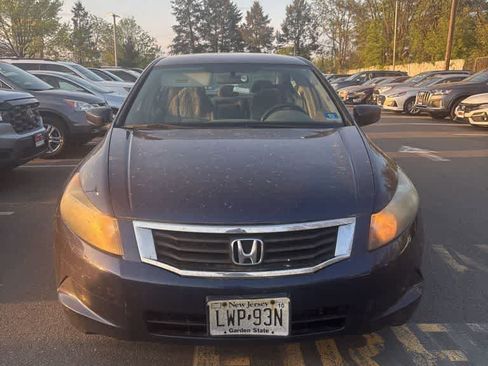 Used 2009 Honda Accord LX-P image 2