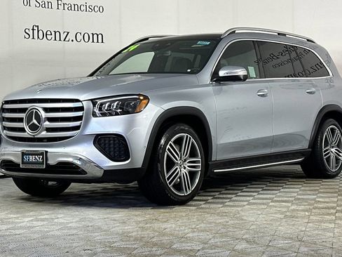 Certified 2024 Mercedes-Benz GLS 450 4MATIC image 10