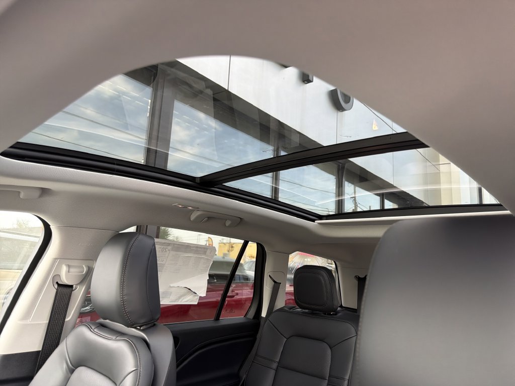 New 2026 Lincoln Aviator AWD w/ Jet Appearance Package image 11